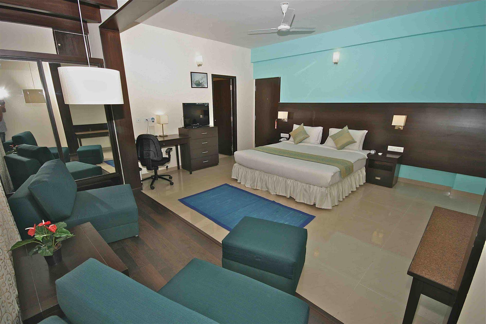 Treebo Trend Sterling Suites Inn Bangalore Exterior photo